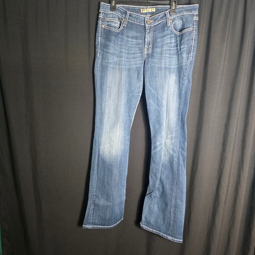 BKE Kate Bootcut Jeans Medium Wash Blue Contrast Stitch Stretch 34x33.5 BK41101L